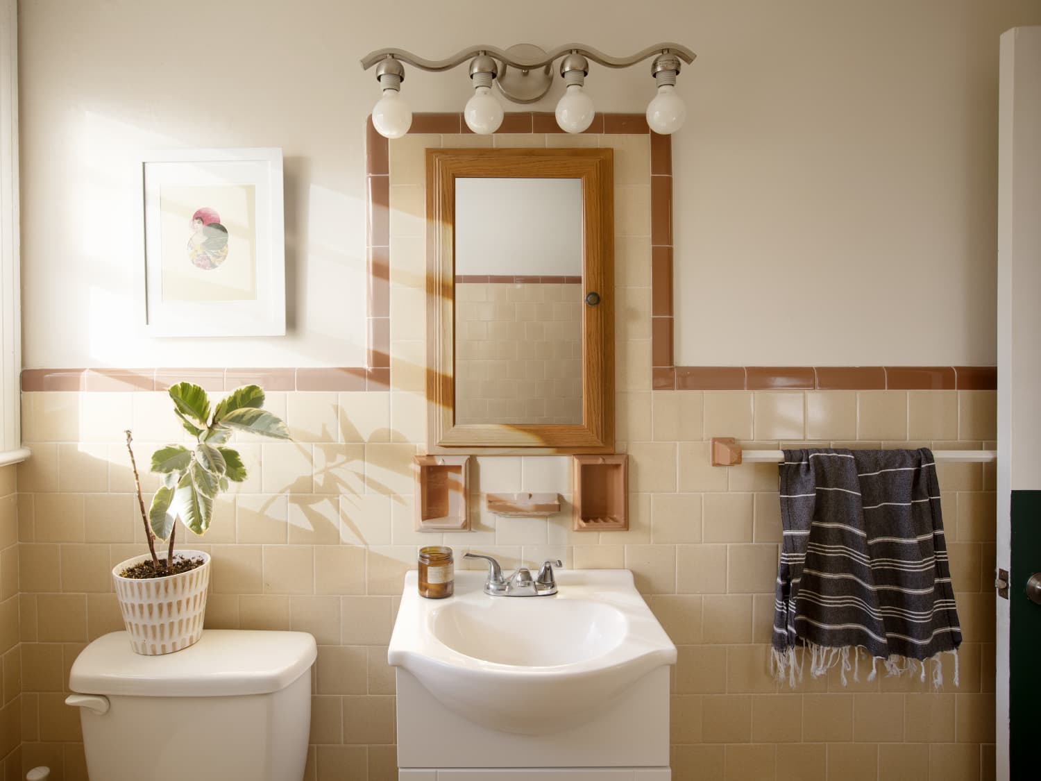 Powder room paper deals towel holder